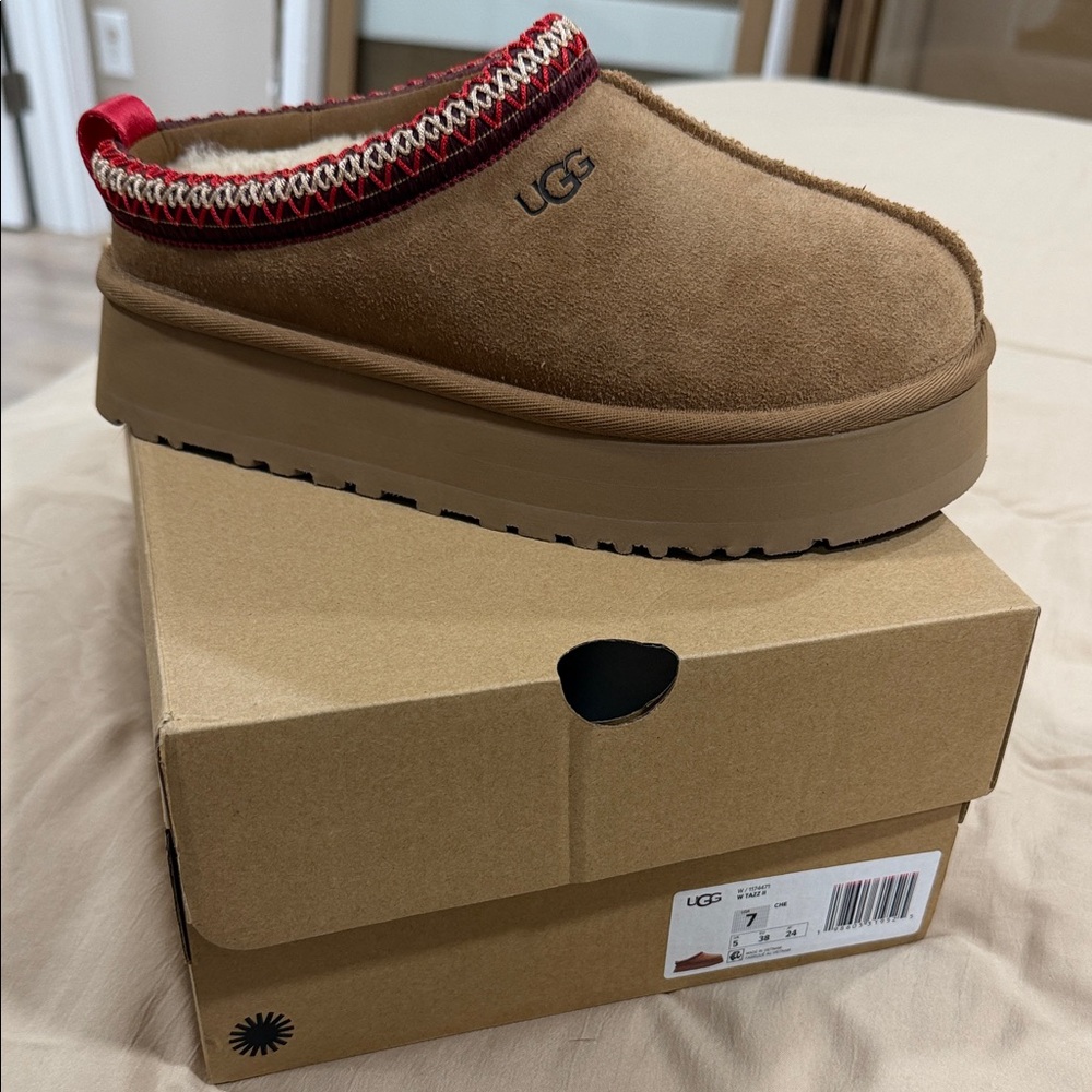 UGG Tazz Slippers